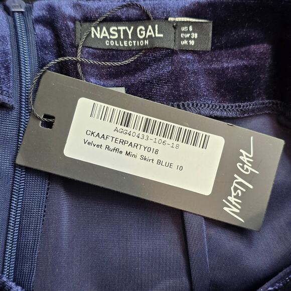 Womens NWT Nastya Gals Velvet Rffle Mini Skirt Sz. US 6 - Picture 4 of 5